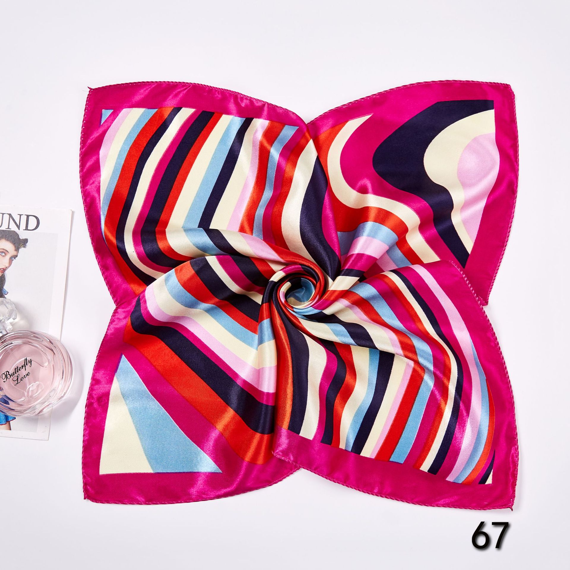 女性用スクエアシルクスカーフ,小さな首と頭のスカーフ,プリン - Face Scarf Mask のレビューと価格