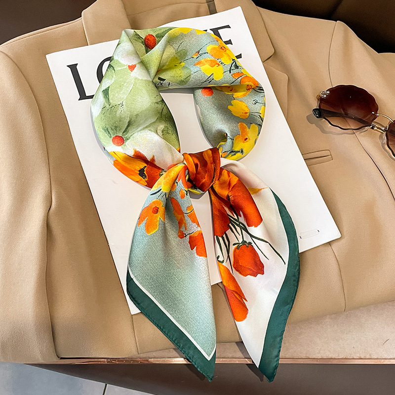 女性用スクエアシルクスカーフ,フローラルプリント,ファッショ - Silk Neck Scarf のレビューと価格